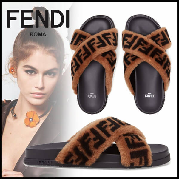 可愛い！FENDI フェンディ サンダル コピー FF   AADSF1QA